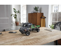 LEGO Technic 42129 Ciężarówka Mercedes-Benz Zetros - 1022668 - zdjęcie 4